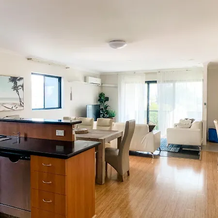 Spacious Homely Apartment Close To Everything Perth Exterior photo