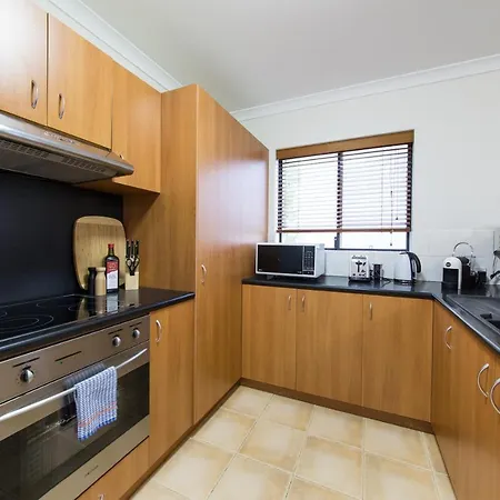 Spacious Homely Apartment Close To Everything Perth Exterior photo