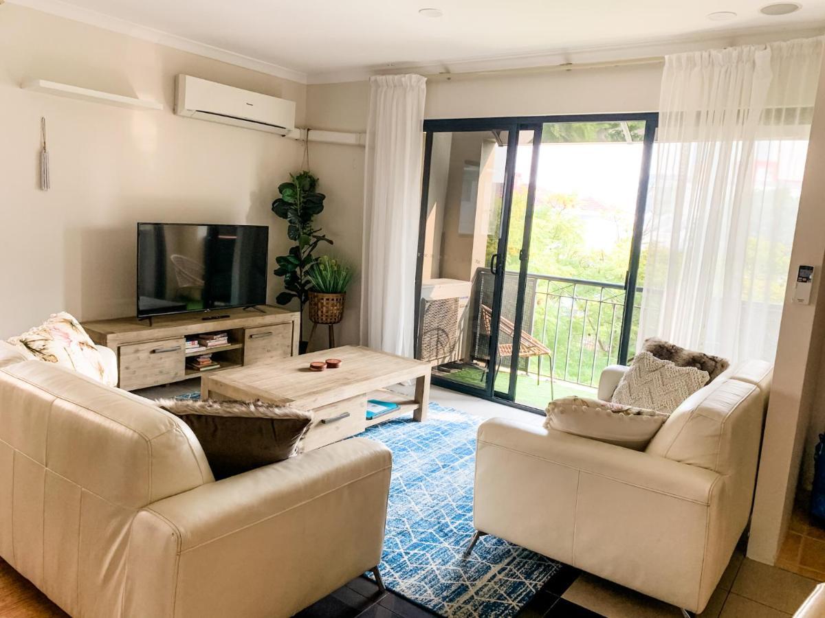 Apartment Spacious Homely Close To Everything *