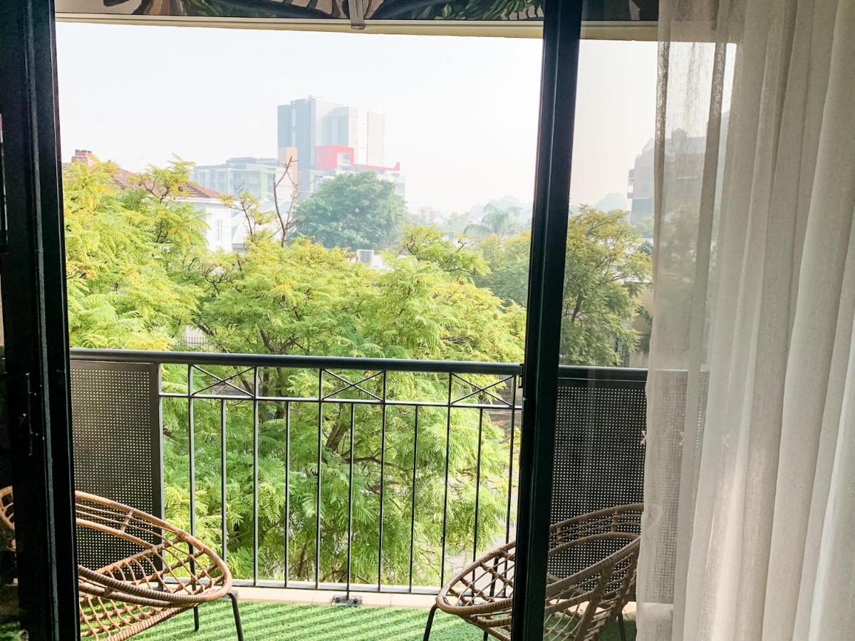 Apartment Spacious Homely Close To Everything Perth